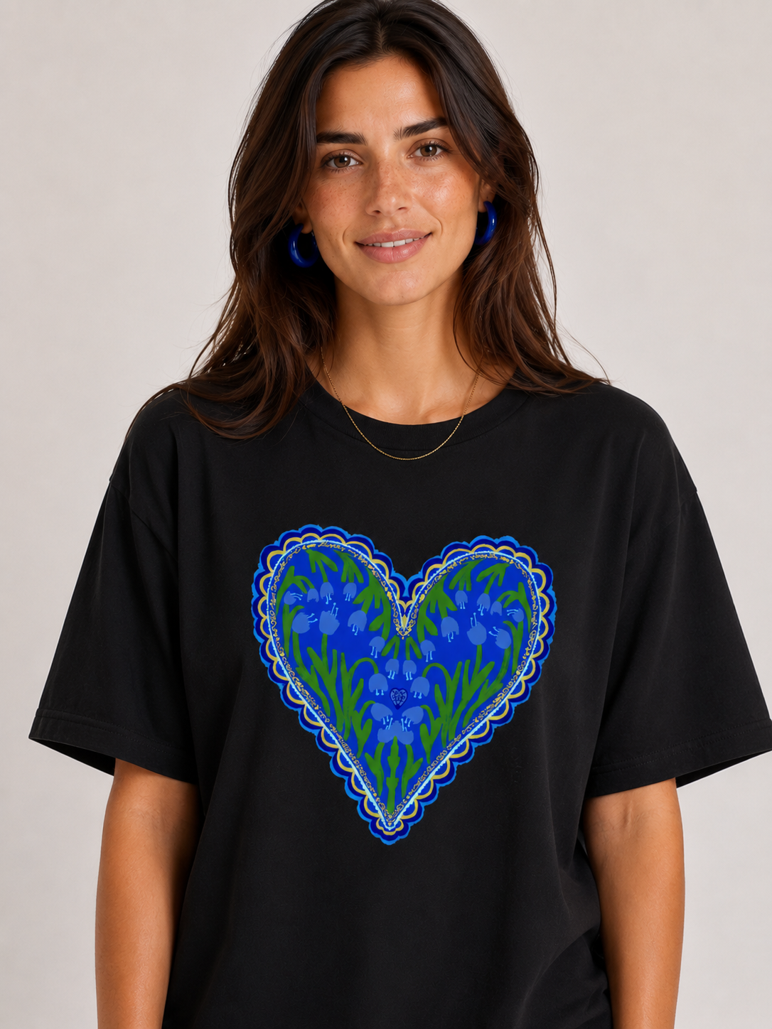 Remera corazón bordado