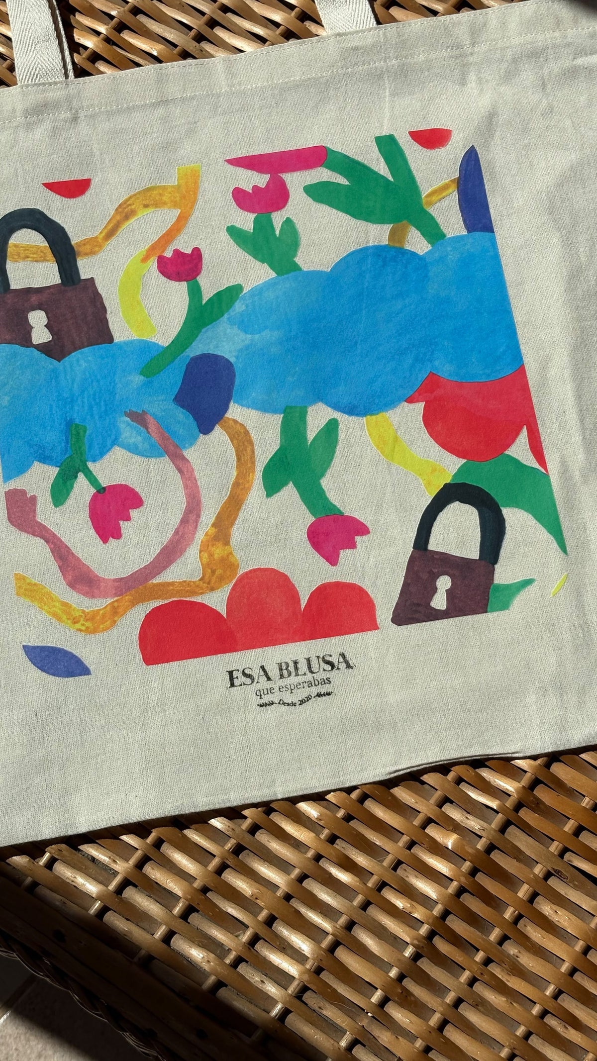 TOTE TULIPS
